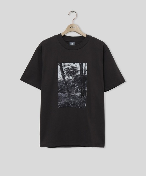 NEW BALANCE(ニューバランス)の「NEW BALANCE Ohtani Signature Photo T-Shirt 4 MT61E6XL(Tシャツ/カットソー・メンズ・チャコールグレー・M/L)」の1枚目の写真