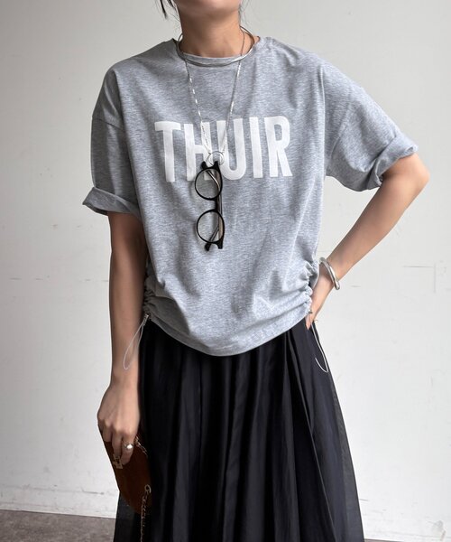 DouDou(ドゥドゥ)の「【WEB限定】サイドドロストロゴTEE(Tシャツ/カットソー・レディース・ブラック/オフホワイト/グレー・FREE)」の10枚目の写真