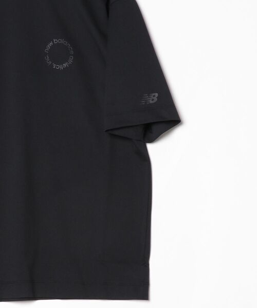 NEW BALANCE(ニューバランス)の「ファンクショナルリラックスドフィットショートスリーブTシャツ(Tシャツ/カットソー・メンズ・ダークグリーン/ブラック・XX-LARGE/X-LARGE/LARGE/MEDIUM/SMALL)」の18枚目の写真