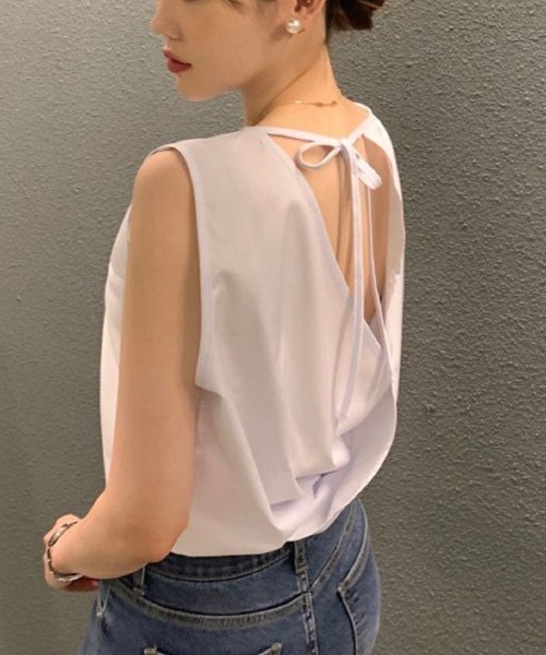 LUCPY(ラクピー)の「バックリボンノースリーブブラウス きれいめ フェミニン トップス(その他トップス・レディース・ブラック/ベージュ/ホワイト・FREE)」の5枚目の写真