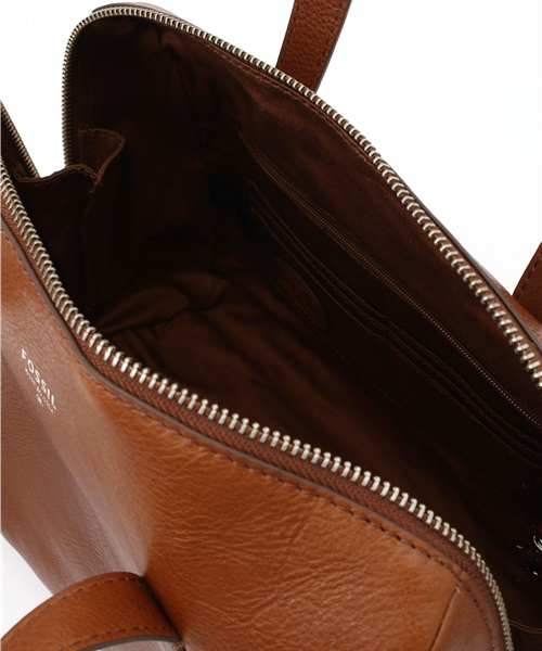 FOSSIL(フォッシル)の「SYDNEY ZB5486(3)(ショルダーバッグ・レディース・キャメル/ブラック/ワインレッド/ブラウン/ミント/レッド・FREE)」の9枚目の写真