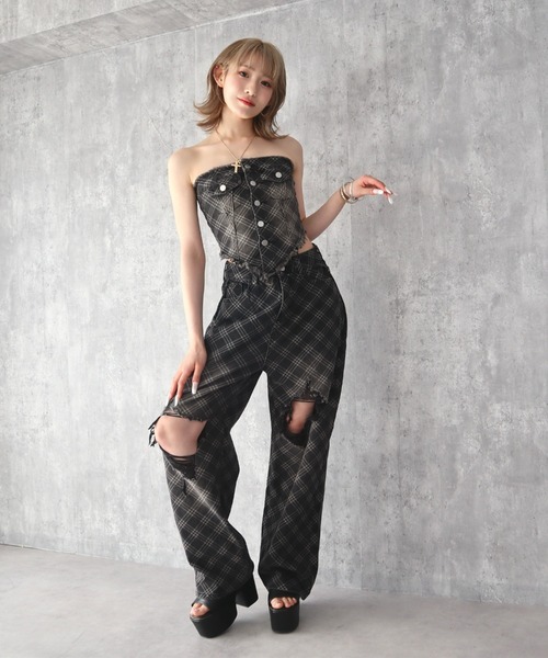 CECIL McBEE(セシルマクビー)の「クラッシュデニムベアトップセットアップ(ワンピース・レディース・ブラック/ブラック系その他・SMALL)」の3枚目の写真