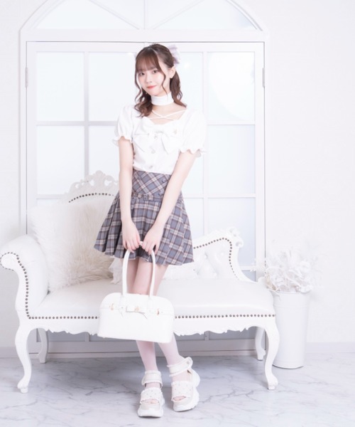 LAFARY(ラファリー)の「リボンリブトップス(Tシャツ/カットソー・レディース・ホワイト/ブルー/ブラック・FREE)」の9枚目の写真