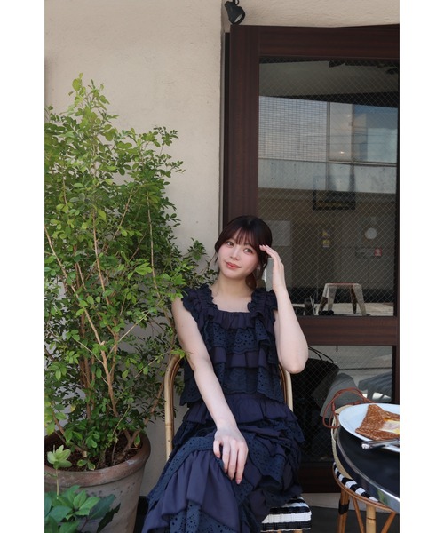 MISTREASS(ミストレアス)の「Luxe Cotton Lace Tiered Set-Up(セットアップ・レディース・ネイビー/ホワイト・FREE)」の4枚目の写真
