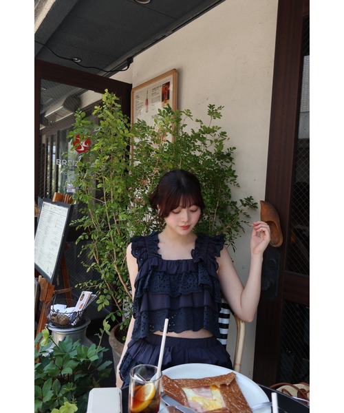 MISTREASS(ミストレアス)の「Luxe Cotton Lace Tiered Set-Up(セットアップ・レディース・ネイビー/ホワイト・FREE)」の5枚目の写真