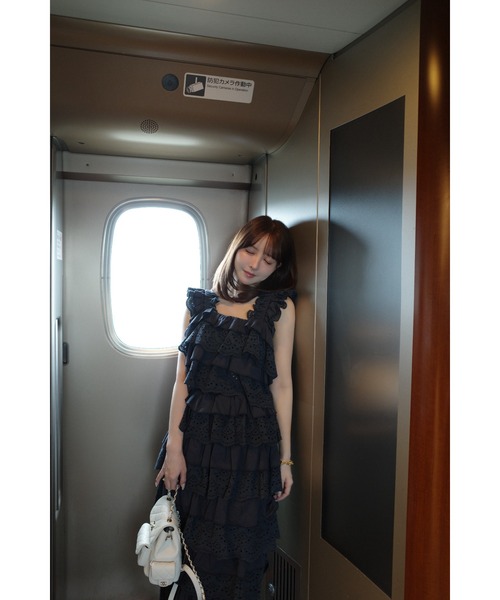 MISTREASS(ミストレアス)の「Luxe Cotton Lace Tiered Set-Up(セットアップ・レディース・ネイビー/ホワイト・FREE)」の9枚目の写真