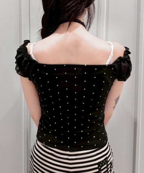 Never mind the XU / Chikashitsu+(ネバーマインド ザ エックスユー / チカシツプラス)の「【nmtc+】Dot Lace Ribbon Blouse / 【エヌエムティーシープラス】ドットレースフリルリボンブラウス(シャツ/ブラウス・レディース・ブラック/アイボリー・ONE SIZE)」の7枚目の写真