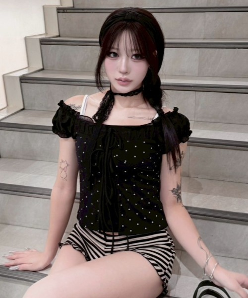 Never mind the XU / Chikashitsu+(ネバーマインド ザ エックスユー / チカシツプラス)の「【nmtc+】Dot Lace Ribbon Blouse / 【エヌエムティーシープラス】ドットレースフリルリボンブラウス(シャツ/ブラウス・レディース・ブラック/アイボリー・ONE SIZE)」の20枚目の写真