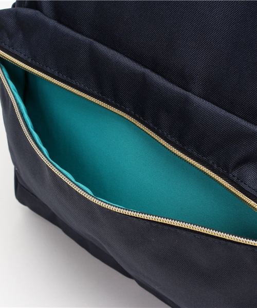 archives（アルシーヴ）の「ポリキャンバスリュックFN（バックパック/リュック・レディース・ブラック/ネイビー・MEDIUM）」の10枚目の写真