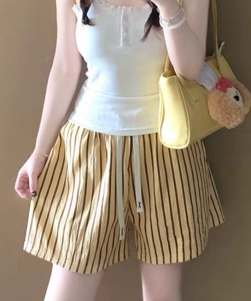 ampm（エーエムピーエム）の「ストライプイージーショートパンツ（その他パンツ・レディース・イエロー/ブルー/グリーン・FREE）」の3枚目の写真