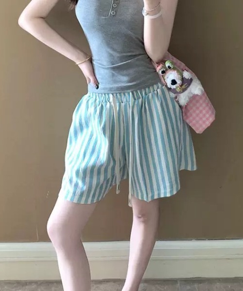 ampm（エーエムピーエム）の「ストライプイージーショートパンツ（その他パンツ・レディース・イエロー/ブルー/グリーン・FREE）」の5枚目の写真