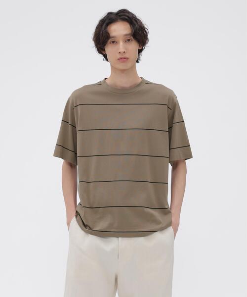 MARGARET HOWELL(マーガレットハウエル)の「FINE COTTON STRIPE JERSEY(Tシャツ/カットソー・メンズ・ブラウン系その他3・MEDIUM/LARGE/X-LARGE)」の1枚目の写真