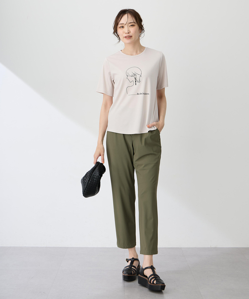 A/C DESIGN BY ALPHA CUBIC(エーシーデザインバイアルファキュービック)の「モチーフプリントTシャツ【ひやツヤ・UVカット・接触冷感・大きいサイズあり】(Tシャツ/カットソー・レディース・ライトグレー/ブラウン・M/L/LL/3L)」の9枚目の写真