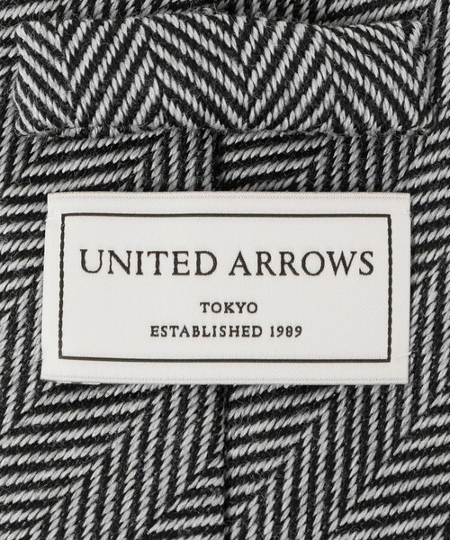 UNITED ARROWS(ユナイテッドアローズ)の「BIANCHI ヘリンボーン ネクタイ(ネクタイ・メンズ・グレー系・FREE)」の5枚目の写真
