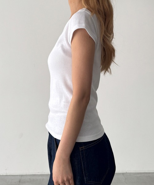CANAL JEAN(キャナルジーン)の「El mar BASICラウンドCAPスリーブTシャツ(Tシャツ/カットソー・レディース・ブラック/チャコールグレー/ホワイト/ネイビー・ONE SIZE)」の5枚目の写真