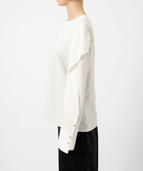AKIRANAKA(アキラナカ)の「【AKIRANAKA/アキラナカ】別注 Jesusa drape sleeve PO WH(シャツ/ブラウス・レディース・ホワイト・2)」の4枚目の写真