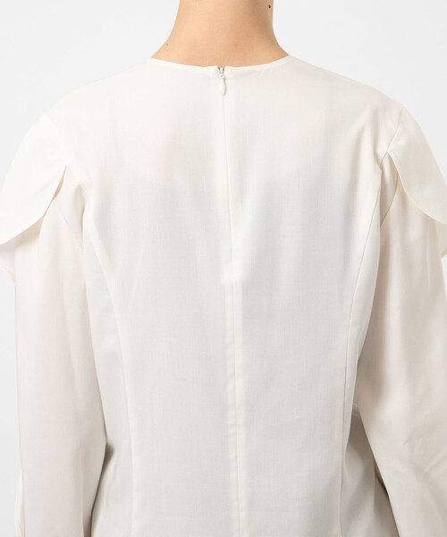 AKIRANAKA(アキラナカ)の「【AKIRANAKA/アキラナカ】別注 Jesusa drape sleeve PO WH(シャツ/ブラウス・レディース・ホワイト・2)」の11枚目の写真