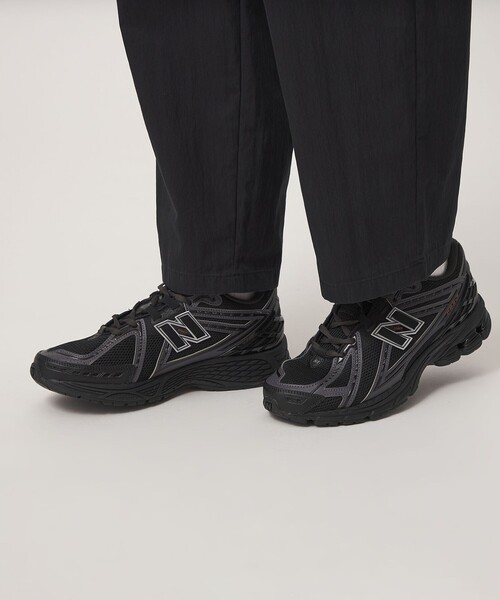 NEW BALANCE(ニューバランス)の「<New Balance>1906R 9L0 スニーカー(スニーカー・メンズ・ブラック・26cm/26.5cm/28cm/27.5cm/27cm)」の1枚目の写真