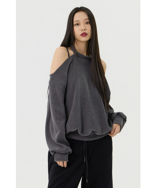VADEFY(ヴァデファイ)の「カットアウトホルターネックスウェットロングTシャツ、チャコール(Tシャツ/カットソー・レディース・その他・ONE SIZE)」の2枚目の写真