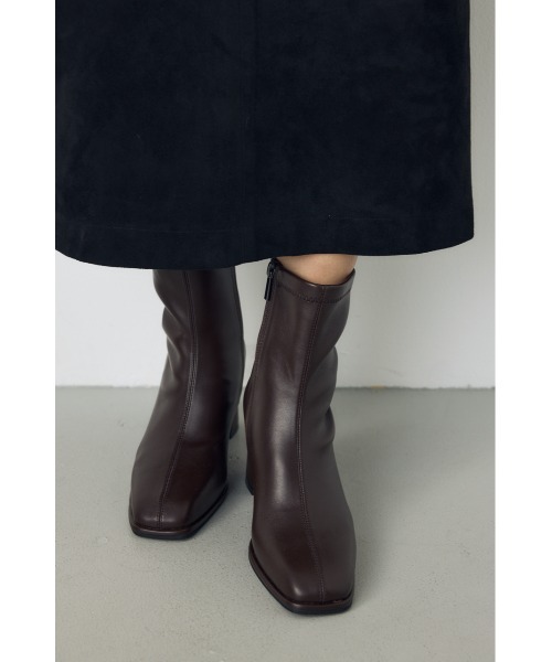AZUL by moussy(アズールバイマウジー)の「【ロングセラー】ショートストレッチブーツ 靴 シューズ 秋服 冬服 きれい目(ブーツ・レディース・ブラウン/ブラック・LARGE/MEDIUM/SMALL)」の21枚目の写真