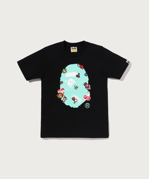 A BATHING APE(アベイシングエイプ)の「STICKERS ON APE HEAD TEE(Tシャツ/カットソー・レディース・ブラック/ホワイト・MEDIUM/SMALL/X-SMALL/XX-SMALL)」の1枚目の写真