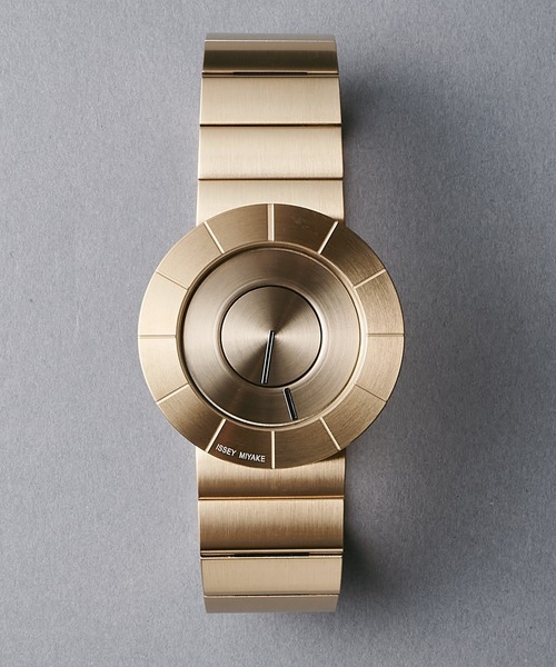 ISSEY MIYAKE（イッセイミヤケ）の「【ISSEY MIYAKE WATCH/イッセイミヤケウォッチ】TO　Designed by Tokujin Yoshioka / NY0N005（アナログ腕時計・メンズ・ゴールド・FREE）」の5枚目の写真