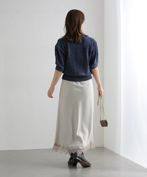 La TOTALITE(ラトータリテ)の「【洗える】ベロアコンシャスニット(ニット/セーター・レディース・ベージュ/ネイビー/ブラック・FREE)」の11枚目の写真