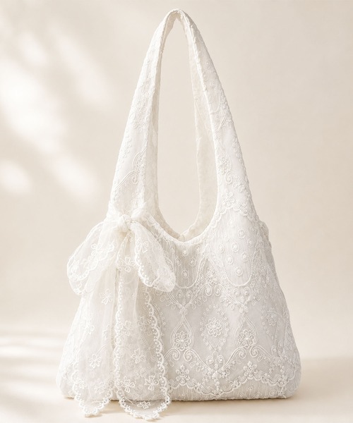folka(フォルカ)の「7D55-IT フラワー刺繍レーストートバッグ(トートバッグ・レディース・ホワイト・ONESIZE)」の2枚目の写真
