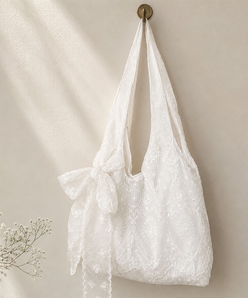 folka(フォルカ)の「7D55-IT フラワー刺繍レーストートバッグ(トートバッグ・レディース・ホワイト・ONESIZE)」の5枚目の写真