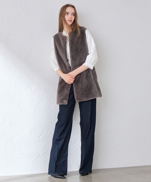 MACKINTOSH LONDON(マッキントッシュ ロンドン)の「【婦人画報10月号掲載】ファーコンビニットロングジレ(ベスト・レディース・チャコールグレー/ベージュ・38)」の13枚目の写真