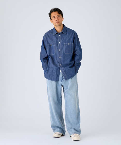EDIFICE(エディフィス)の「ルーズ デニム ワイド ストレート パンツ(デニムパンツ・メンズ・ブラック/サックスブルー/アイボリー・SMALL/MEDIUM/LARGE)」の13枚目の写真