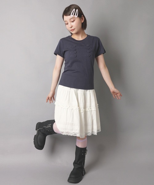 SPINNS（スピンズ）の「ティアードミディアムスカート2/韓国ガーリー（スカート・レディース・ホワイト・ONESIZE）」の6枚目の写真