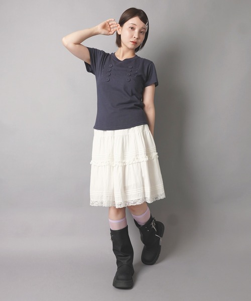 SPINNS（スピンズ）の「ティアードミディアムスカート2/韓国ガーリー（スカート・レディース・ホワイト・ONESIZE）」の8枚目の写真