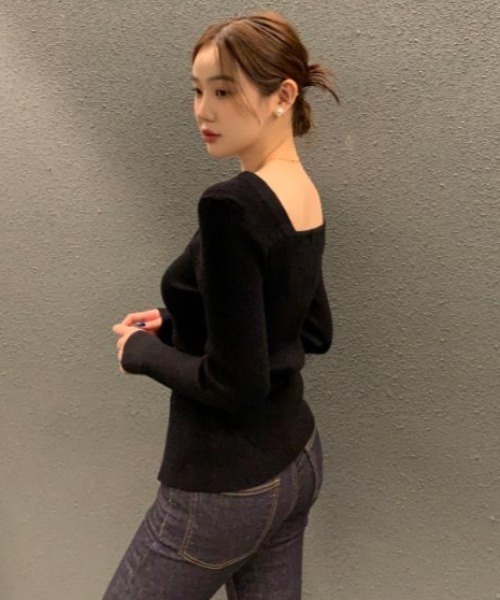 semplice(センプリチェ)の「カットソー【韓国ファッション】(Tシャツ/カットソー・レディース・ブラック/ピンク/キャメル/ホワイト・F)」の8枚目の写真