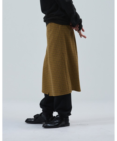 BED J.W. FORD（ベッドフォード）の「Lap robe ver.2（スカート・メンズ・ブラック/イエロー/ブラック×ホワイト・0）」の7枚目の写真