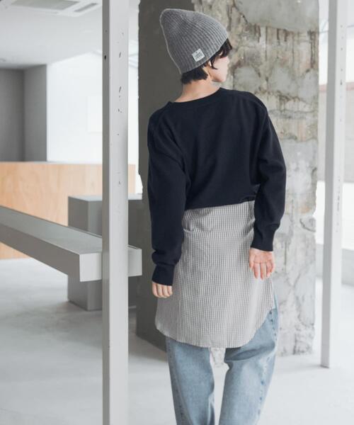 URBAN RESEARCH DOORS(アーバンリサーチドアーズ)の「『洗濯可/静電気防止/ピリング防止/吸湿発熱』『UR TECH 200日ニット』Vネックプルオーバー 26AW(ニット/セーター・レディース・ネイビー/ベージュ系その他/ライトブルー・FREE)」の7枚目の写真