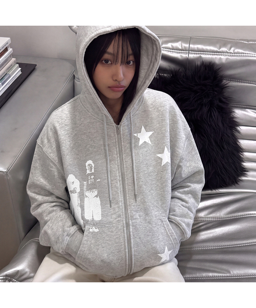 GRAVER（グレーバー）の「[UNISEX]STAR3 ジップアップパーカー_4color（パーカー・レディース・ブラック/グレー・MEDIUM/LARGE）」の2枚目の写真