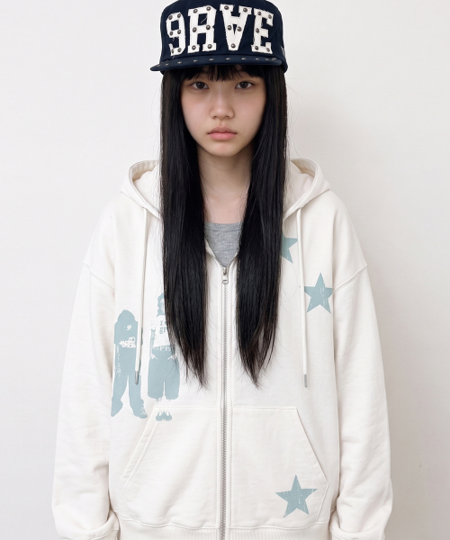 GRAVER（グレーバー）の「[UNISEX]STAR3 ジップアップパーカー_4color（パーカー・レディース・ブラック/グレー・MEDIUM/LARGE）」の9枚目の写真