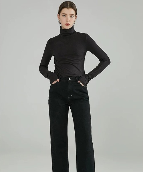 Fano Studios(ファノ ストゥディオズ)の「ベーシック タートルネック トップス FC19S121【Fano Studios】【2026AW】(Tシャツ/カットソー・レディース・ホワイト/ブラック・FREE)」の19枚目の写真