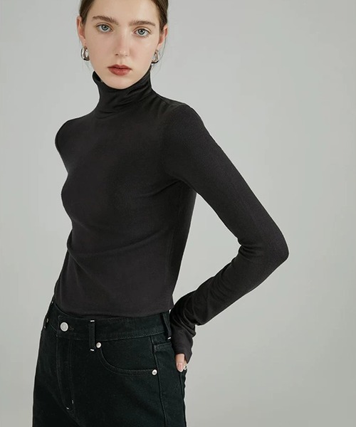 Fano Studios(ファノ ストゥディオズ)の「ベーシック タートルネック トップス FC19S121【Fano Studios】【2026AW】(Tシャツ/カットソー・レディース・ホワイト/ブラック・FREE)」の16枚目の写真