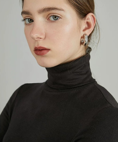 Fano Studios(ファノ ストゥディオズ)の「ベーシック タートルネック トップス FC19S121【Fano Studios】【2026AW】(Tシャツ/カットソー・レディース・ホワイト/ブラック・FREE)」の17枚目の写真