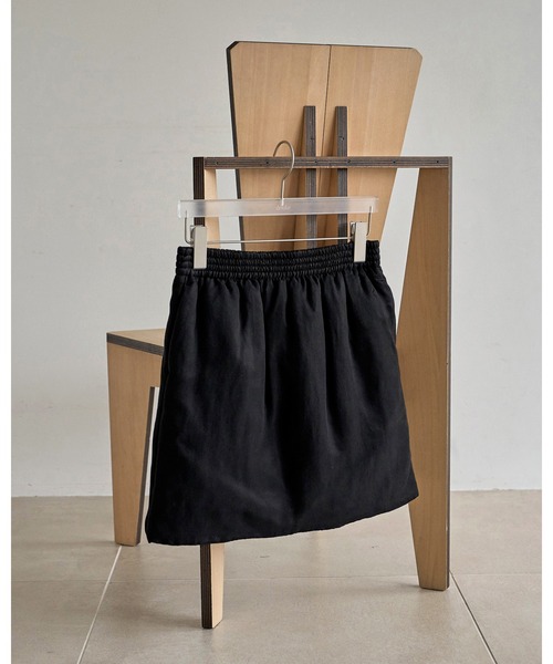 anuke(アンヌーク)の「Padding Mini Skirt(スカート・レディース・ブラック/ブラウン・36inch/38inch)」の11枚目の写真