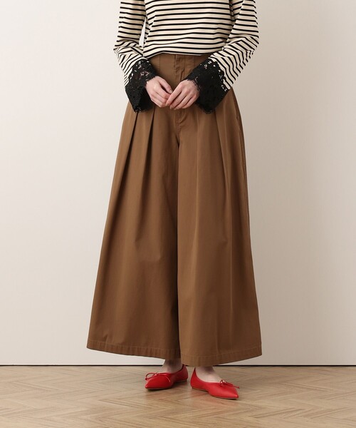 allureville(アルアバイル)の「ハイウエストワイドチノパンツ(その他パンツ・レディース・ブラウン・2/1)」の1枚目の写真
