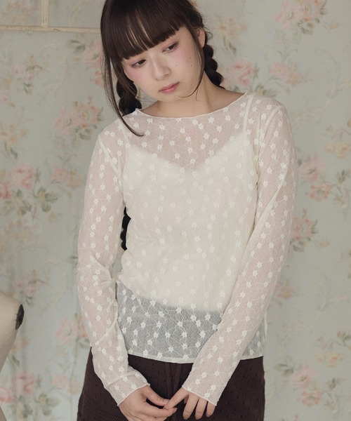 LiLIN（リリン）の「フラワーレースシアートップス / flower lace sheer top（その他トップス・レディース・アイボリー系1/アイボリー系2・FREE）」の2枚目の写真