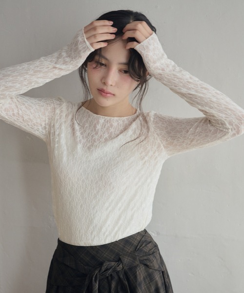 LiLIN（リリン）の「フラワーレースシアートップス / flower lace sheer top（その他トップス・レディース・アイボリー系1/アイボリー系2・FREE）」の3枚目の写真