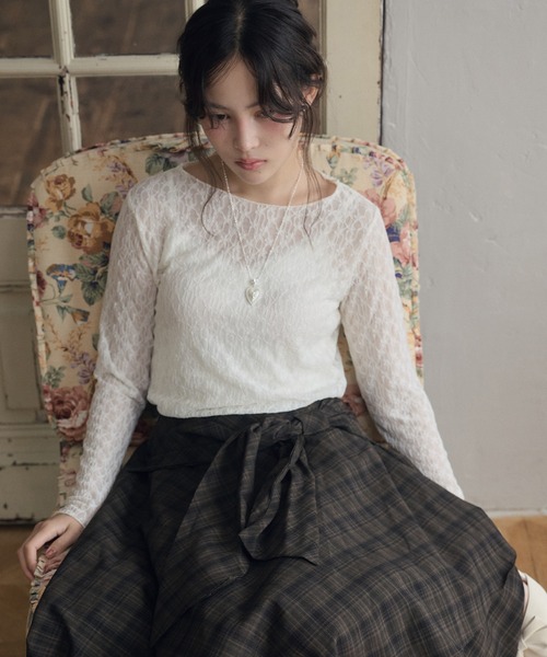 LiLIN（リリン）の「フラワーレースシアートップス / flower lace sheer top（その他トップス・レディース・アイボリー系1/アイボリー系2・FREE）」の10枚目の写真