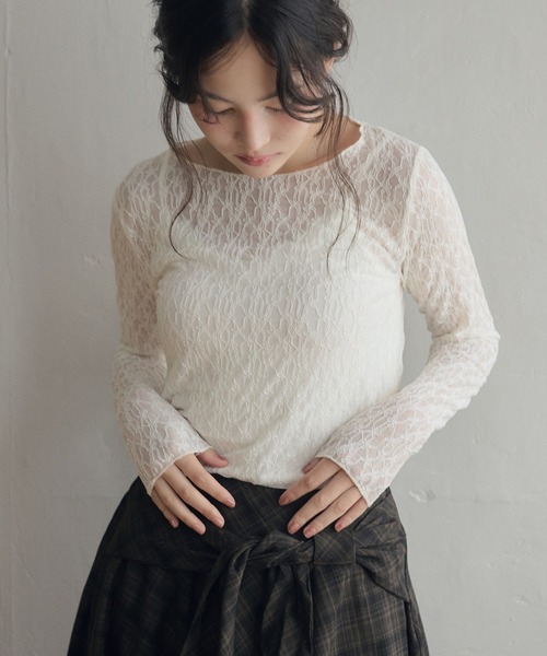 LiLIN（リリン）の「フラワーレースシアートップス / flower lace sheer top（その他トップス・レディース・アイボリー系1/アイボリー系2・FREE）」の6枚目の写真