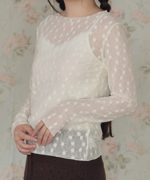 LiLIN（リリン）の「フラワーレースシアートップス / flower lace sheer top（その他トップス・レディース・アイボリー系1/アイボリー系2・FREE）」の14枚目の写真