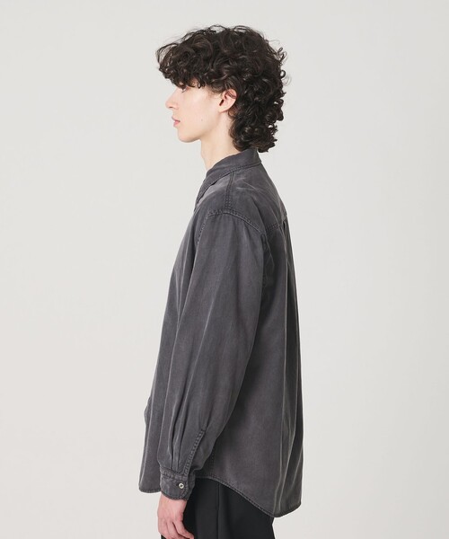 BEAUTY&YOUTH UNITED ARROWS(ビューティーアンドユースユナイテッドアローズ)の「ガーメントダイ コットン レギュラー シャツ FORM型(シャツ/ブラウス・メンズ・ダークグレー/ブラウン系・XL/M/S/L)」の8枚目の写真