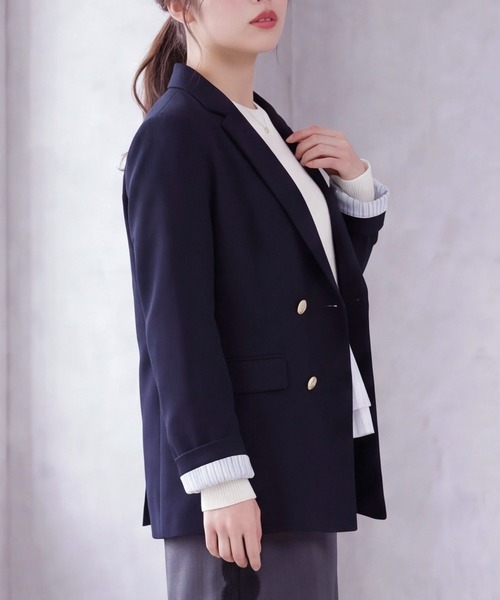 TRUDEA(トルディア)の「金釦ダブルテーラードジャケット(ダブルブレスト/オフィス/休日/セレモニー)(テーラードジャケット・レディース・ブラック/ネイビー/モカ/グレイッシュベージュ・SMALL/MEDIUM/LARGE/X-LARGE)」の19枚目の写真